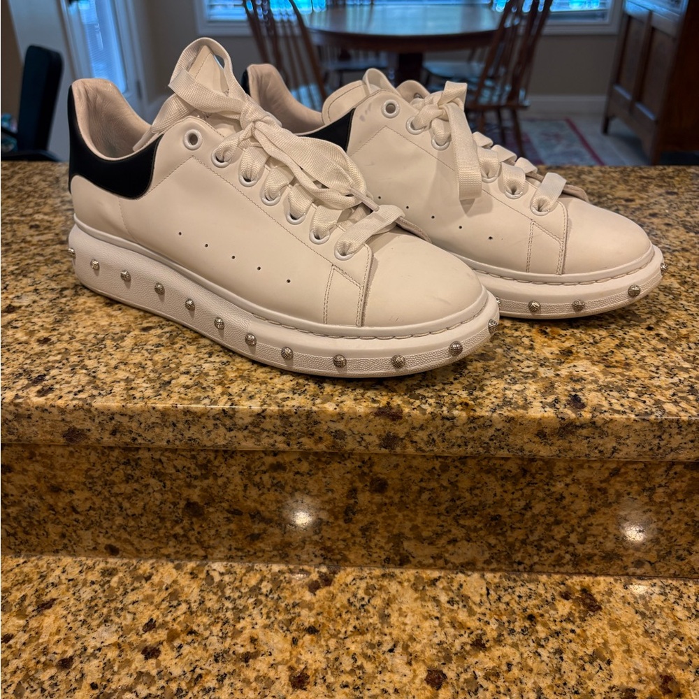 Alexander McQueen Oversized Sneakers White Leather Studs Size 45 US 12 - Picture 1 of 14